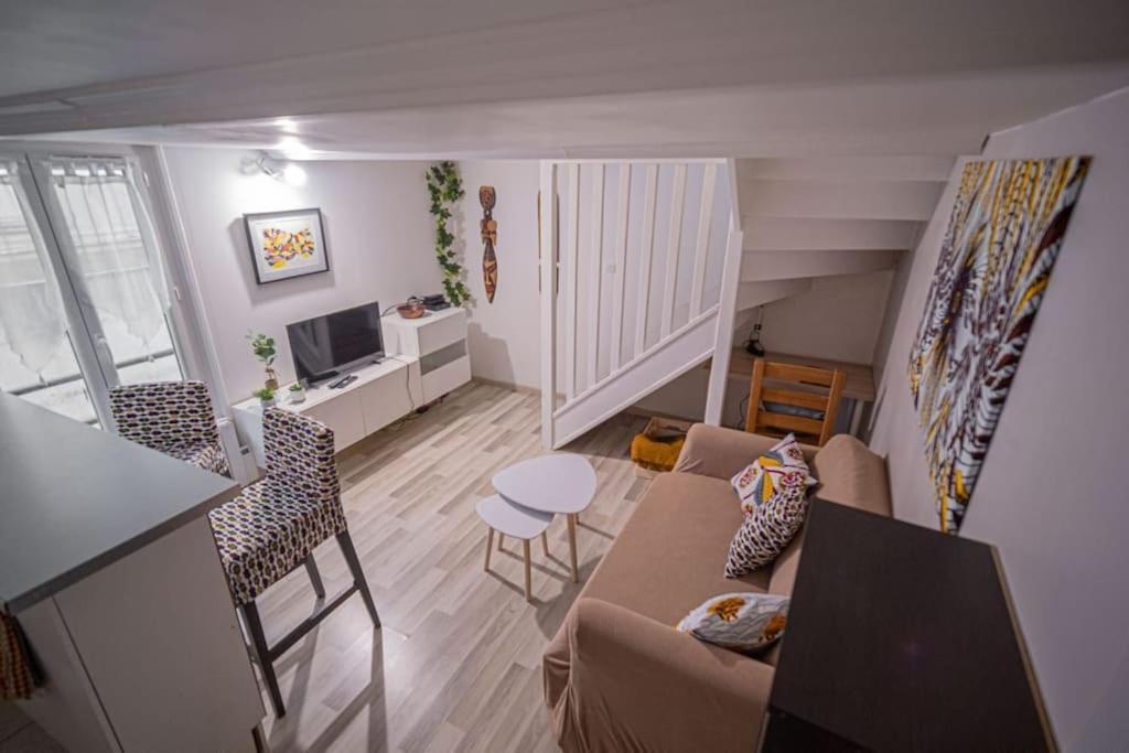 Charmant Duplex - Centre De Фонтенбло Экстерьер фото